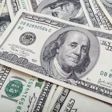 Fuerte expectativa por el dólar: el mercado abre sin cepo y se anticipa una devaluación entre el 15% y el 20%