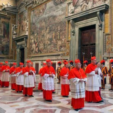 Desde este miércoles los cardenales eligen al sucesor del Papa Francisco