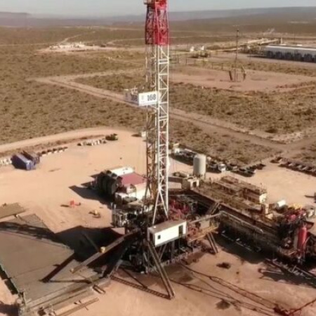 Empresas de Río Negro buscan expandirse en el mercado energético internacional desde la feria petrolera más importante de EE.UU.