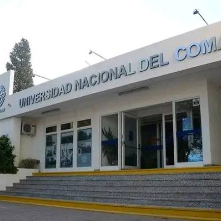 Docentes de la Universidad del Comahue presentan renuncias por salarios insuficientes