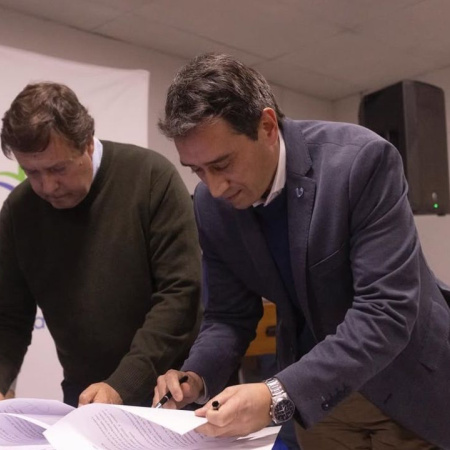 Viedma invertirá fondos del bono petrolero en espacios públicos y obras clave