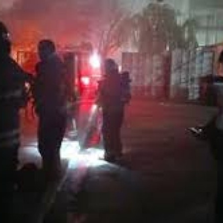 Grave incendio en un depósito del hospital Zatti