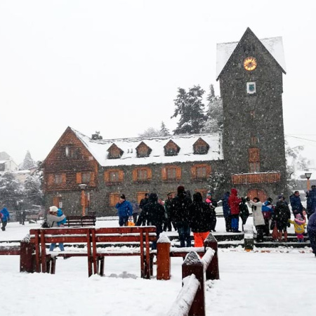 Gran nevada en Bariloche: 40 cm acumulados en 12 horas