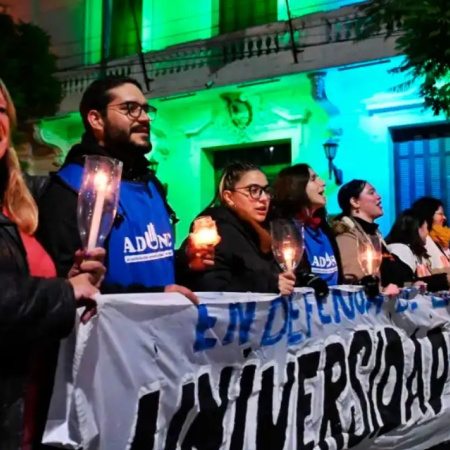 Viedma se suma a la Marcha Federal contra el veto a la Ley de Financiamiento Universitario