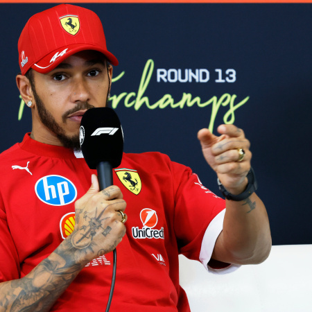 Ferrari atraviesa un momento de incertidumbre: crecen los rumores sobre la continuidad de Lewis Hamilton