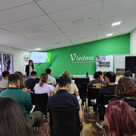 La Municipalidad de Viedma impulsa la formación para fortalecer al sector emprendedor