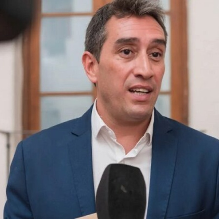 Viedma presentó el Presupuesto 2026: suba del 46%, aumento de tasas y pedido de endeudamiento para asfalto