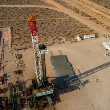 YPF y DLS firman contrato récord y suman siete equipos de última generación a Vaca Muerta