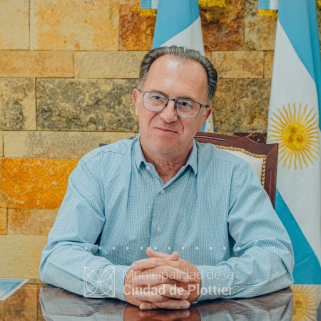 Ocho allanamientos por presunta defraudación: uno es en la casa del intendente de Plottier