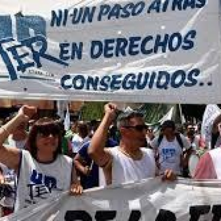 Sindicatos salen a la calle en Río Negro y apuntan contra Milei y el aval de Weretilneck a la reforma laboral