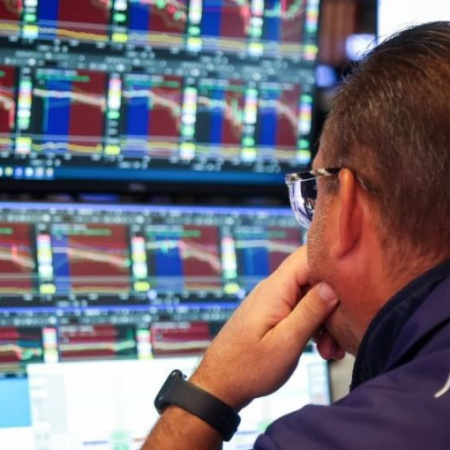 Las bolsas de Europa y Asia profundizan las caídas y el petróleo vuelve a dispararse por la crisis en Medio Oriente