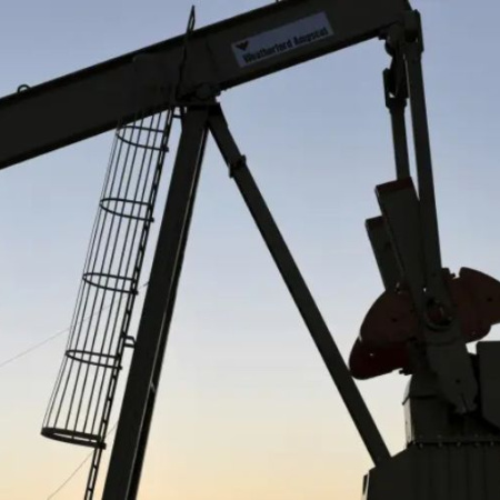 El petróleo y el gas vuelven a dispararse y arrastran a los mercados globales en medio de la escalada bélica en Medio Oriente