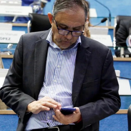 La Justicia le pone un límite a la revocatoria: Domínguez sigue en la Legislatura y se abre un debate de fondo