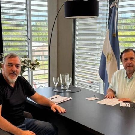 Weretilneck reabre paritarias bajo presión y reconoce una deuda millonaria con estatales