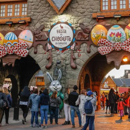 Fiesta Nacional del Chocolate en Bariloche: esperan 80% de ocupación y crece la llegada de turistas en Semana Santa