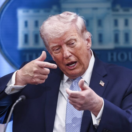 Donald Trump lanzó una amenaza extrema si Irán no libera el estrecho de Ormuz