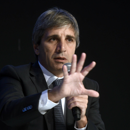 Caputo anticipa 18 meses de fuerte crecimiento e inversión