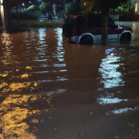 Inundaciones en Patagones: vecinos denuncian fallas en bombas y el municipio responde