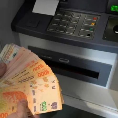Estatales de Río Negro tendrán un aumento del 4,28% en junio