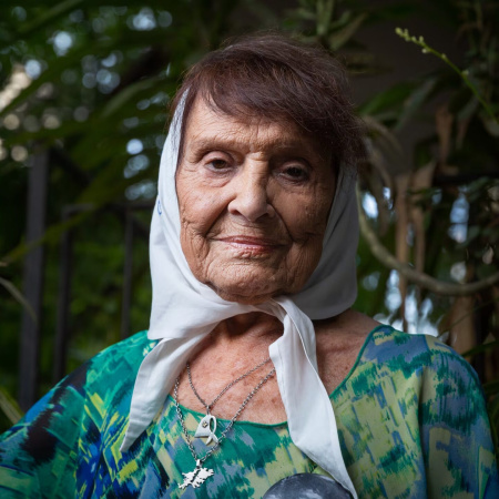 Murió Taty Almeida, presidenta de Madres de Plaza de Mayo y símbolo de la lucha contra la impunidad