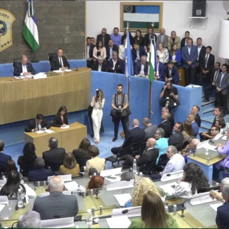 Legislatura de Río Negro: estatales, tierras, tasas y Bustillo, los ejes de la sesión de este jueves
