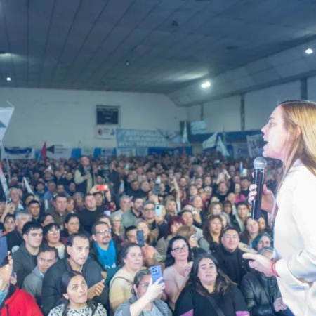 Con un acto multitudinario, Soria puso el foco en la unidad opositora