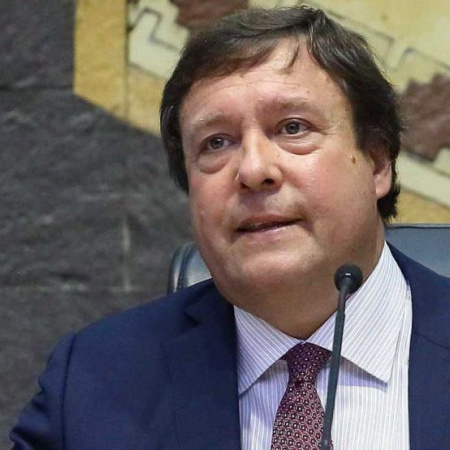 Weretilneck puso en duda su candidatura para 2027 y les puso "fecha"