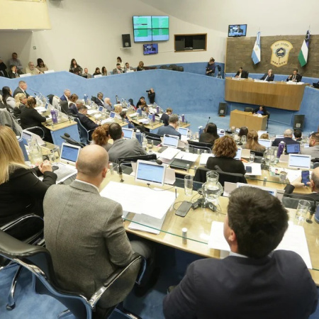 Rutas 22 y 151: la Legislatura de Río Negro aprobó el traspaso y un crédito de US$60 millones