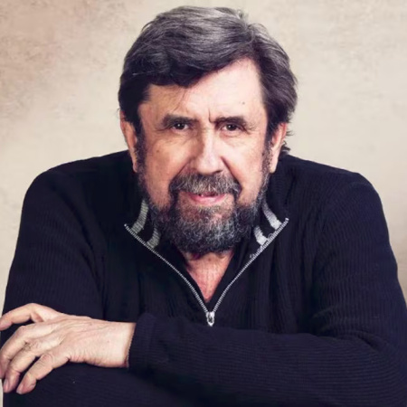 Alejandro Apo llega a Viedma para debatir sobre cultura y cerrar la jornada con sus relatos de fútbol