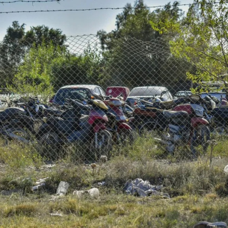 Viedma declaró la emergencia por los vehículos secuestrados y acelera su compactación