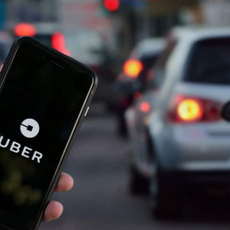 Uber en Viedma: los taxistas cuestionan su llegada y reclaman igualdad de condiciones