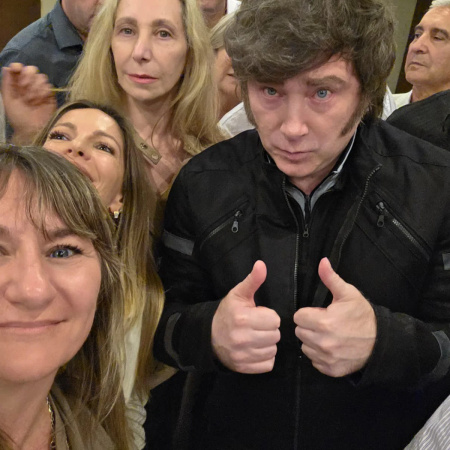 Una selfie, una candidatura y una interna: qué hay detrás de la foto de Cecchini con Milei