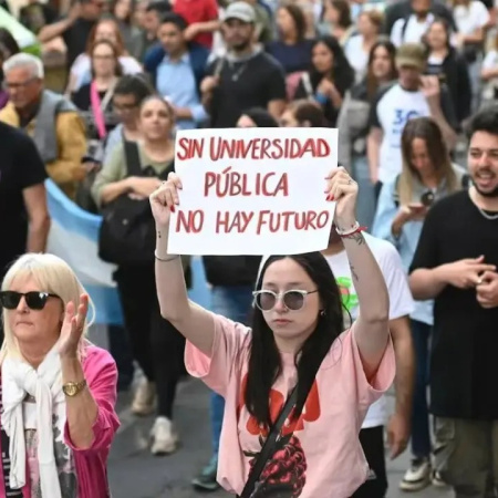 Marcha universitaria: crece la presión sobre Milei por los fondos y los salarios
