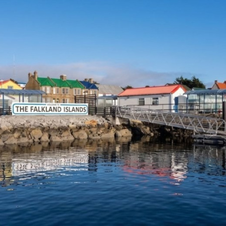 Malvinas: Londres presiona a la Argentina y estrecha la alianza estratégica con Chile