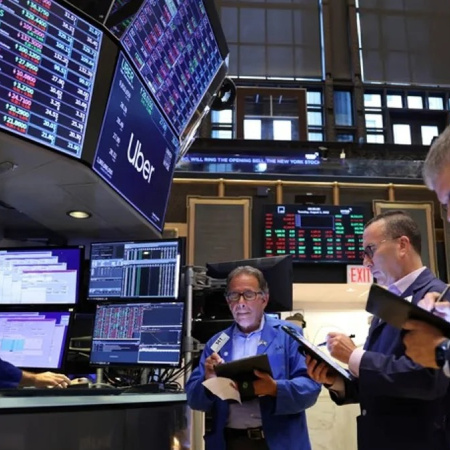 Los mercados le dieron la espalda a la Argentina y el riesgo país marcó un récord anual