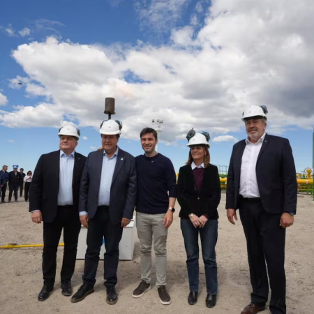 Weretilneck, Torres y Figueroa acompañaron la ampliación del sistema de gas patagónico